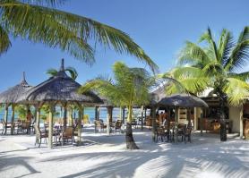 Posezení u hotelu Preskil Beach Resort, Pointe Jerome