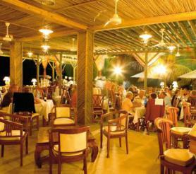 Mauritijský hotel Hibiscus Beach Resort s restaurací