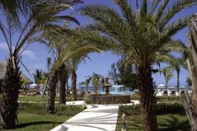 Mauricijský hotel Mövenpick Resort & Spa se zahradou