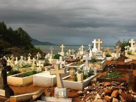 Mauritius a Mahébourg se hřbitovem